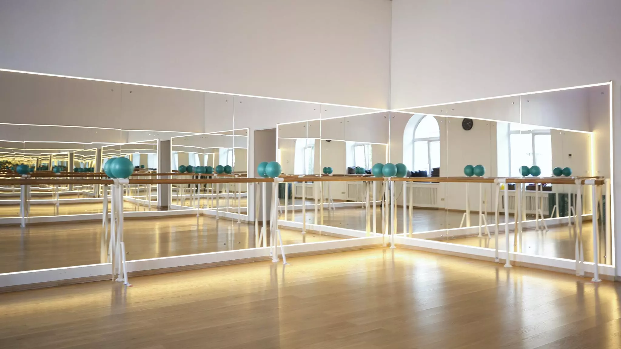 Студия SMSTRETCHING м. Проспект мира